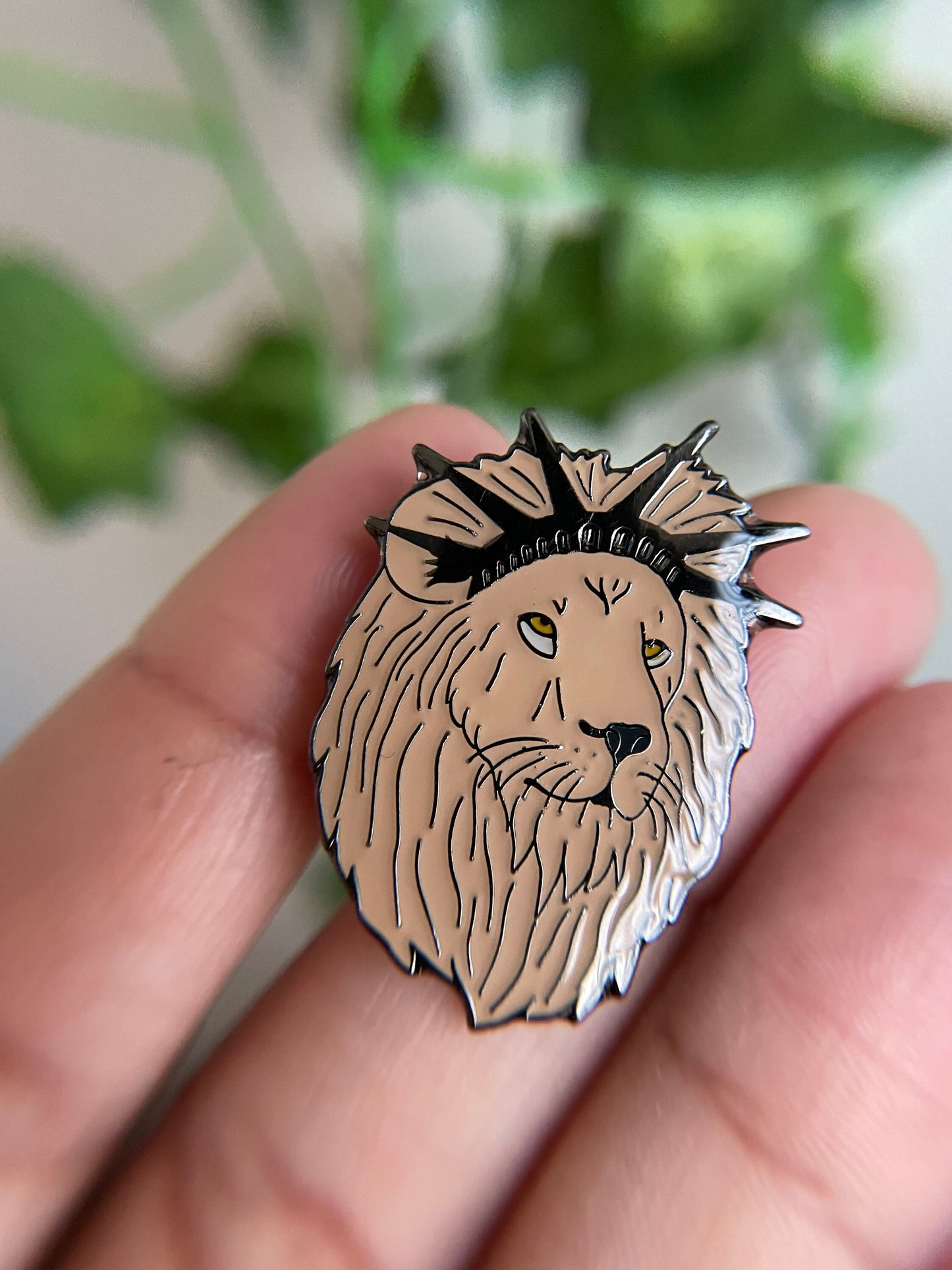 The King of New York Lion Enamel Pin