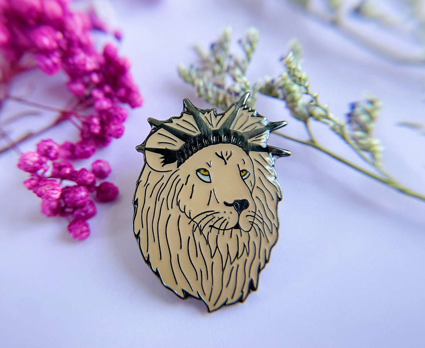 The King of New York Lion Enamel Pin